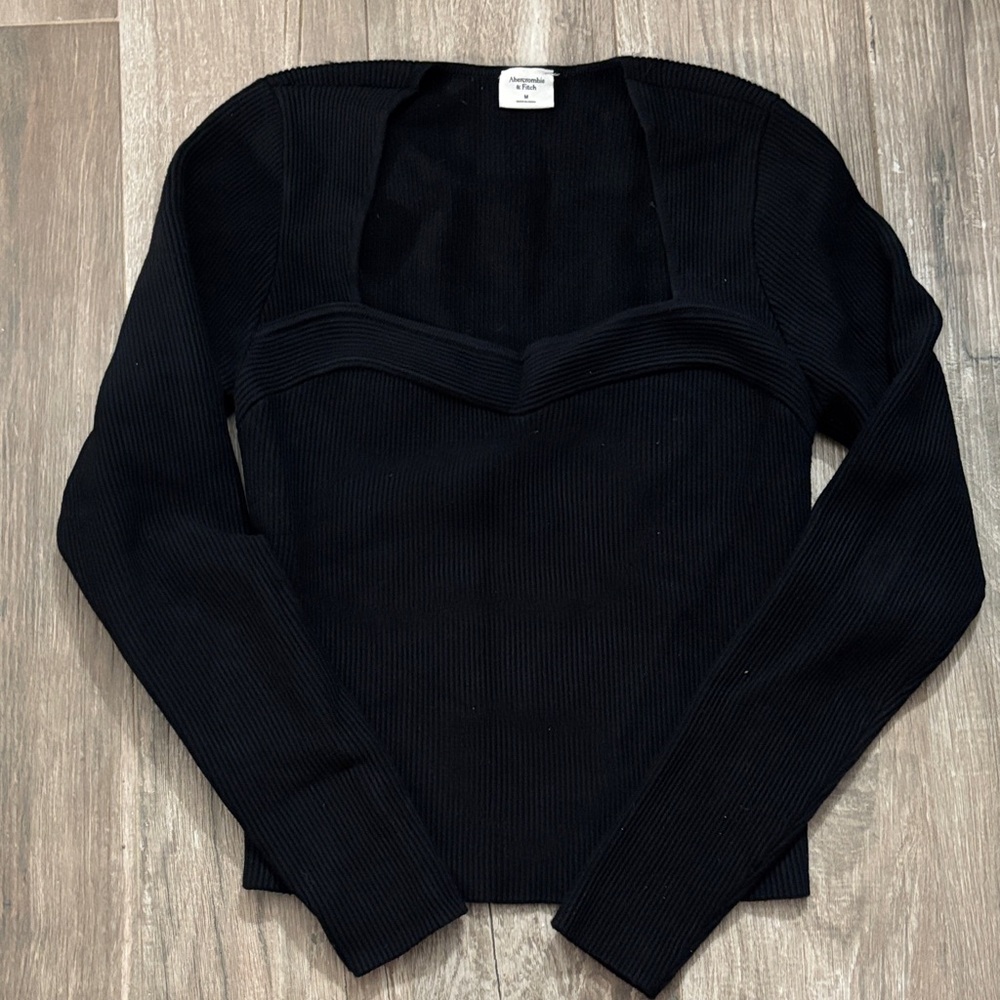 Abercrombie & Fitch Black Off-the-Shoulder Sweater